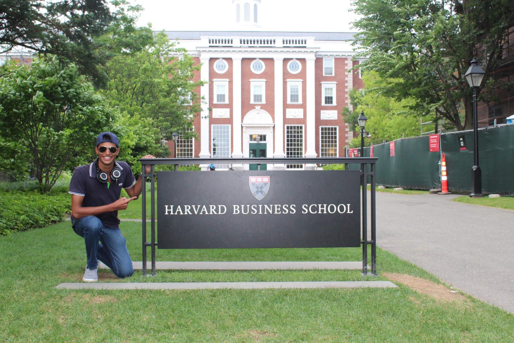 Is It Hard To Get Into Harvard Summer School - School Walls